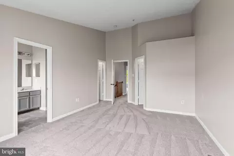 Entry Way - 9711 Luguna Rd, Middle River, MD 21220 photo 3 of 4