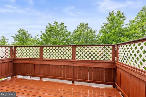 Exterior - 9711 Luguna Rd, Middle River, MD 21220 photo 4 of 6