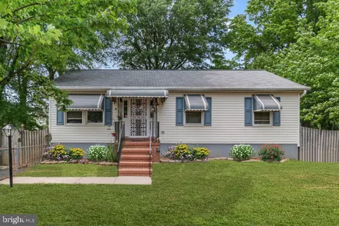 214 Stemmers Run Rd, Essex, MD 21221
