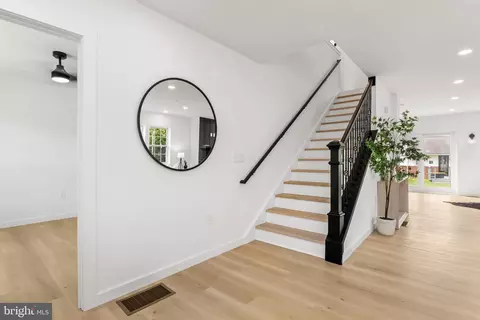 7817 Liberty Rd, Windsor Mill, MD 21244 photo 3