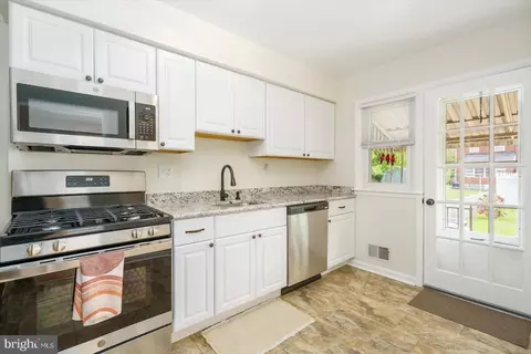 5113 Thomas Ave, Nottingham, MD 21236 photo 9