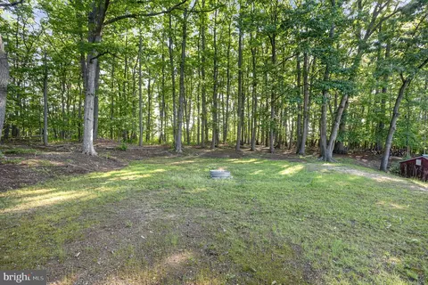 Exterior - 3912 E Joppa Rd, Nottingham, MD 21236 photo 6 of 8