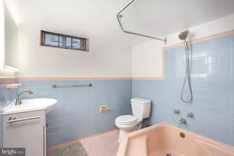 Bath - 3912 E Joppa Rd, Nottingham, MD 21236 photo 2 of 2
