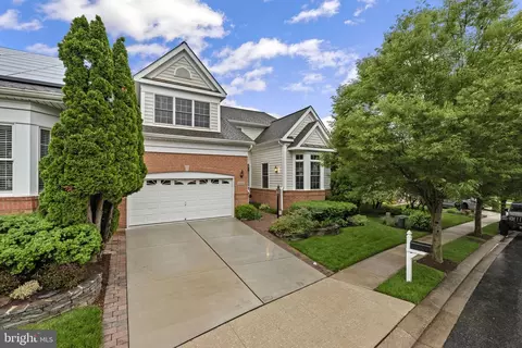 5421 Jacks Ct, Catonsville, MD 21228