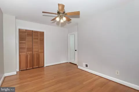 Bedroom - 202 Brandon Rd, Baltimore, MD 21212 photo 2 of 4
