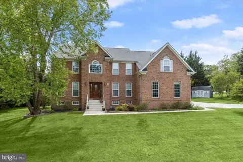 5 Caitlins Ct, Windsor Mill, MD 21244