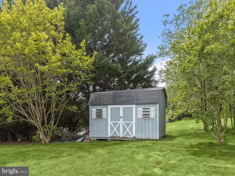 Exterior - 5 Caitlins Ct, Windsor Mill, MD 21244 photo 2 of 6