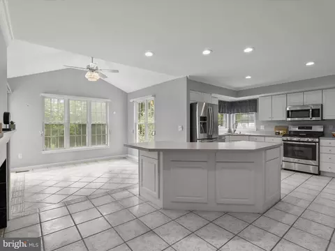 Kitchen - 5 Caitlins Ct, Windsor Mill, MD 21244 photo 5 of 7