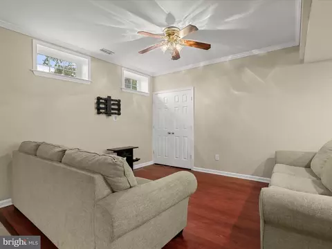 Living - 5 Caitlins Ct, Windsor Mill, MD 21244 photo 9 of 10