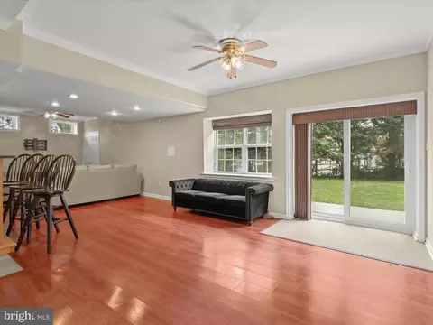 Living - 5 Caitlins Ct, Windsor Mill, MD 21244 photo 8 of 10