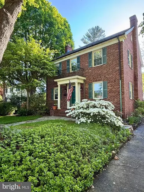 7115 York Rd, Baltimore, MD 21212