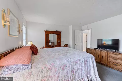 Bedroom - 7522 Haystack Dr, Windsor Mill, MD 21244 photo 9 of 13