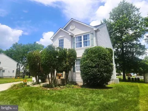 Exterior - 7522 Haystack Dr, Windsor Mill, MD 21244 photo 2 of 7