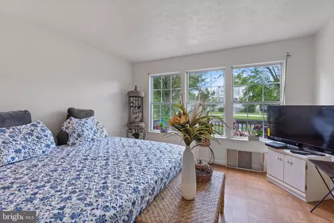 Bedroom - 7522 Haystack Dr, Windsor Mill, MD 21244 photo 1 of 13