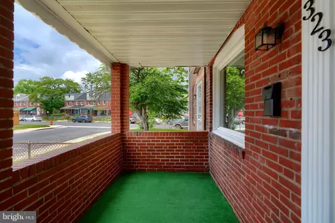 Exterior - 323 Pine St, Dundalk, MD 21222 photo 2 of 4