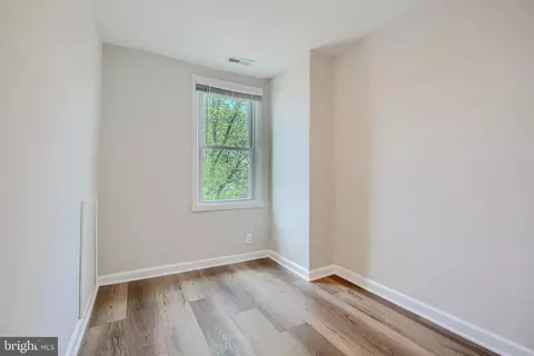 Other - 323 Pine St, Dundalk, MD 21222 photo 4 of 10
