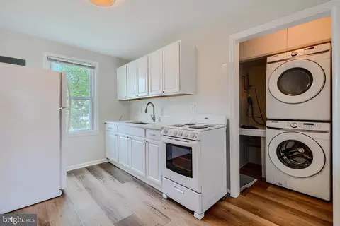 Other - 323 Pine St, Dundalk, MD 21222 photo 2 of 10