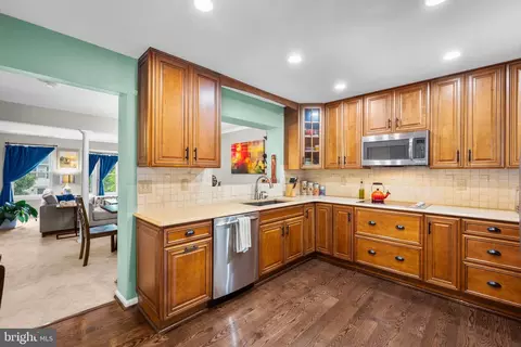 1129 Kelfield Dr #1129, Halethorpe, MD 21227 photo 7