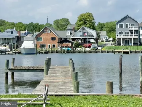 7226 Waldman Ave, Sparrows Point, MD 21219 photo 1