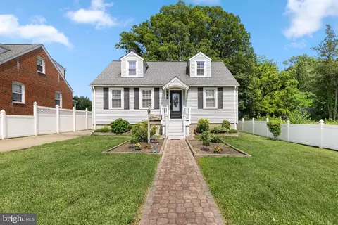 9 Pelczar Ave, Essex, MD 21221