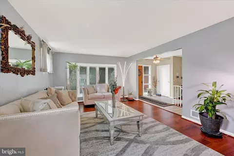 6708 Selkirk Rd, Baltimore, MD 21239 photo 8