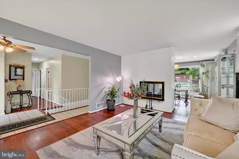 6708 Selkirk Rd, Baltimore, MD 21239 photo 9