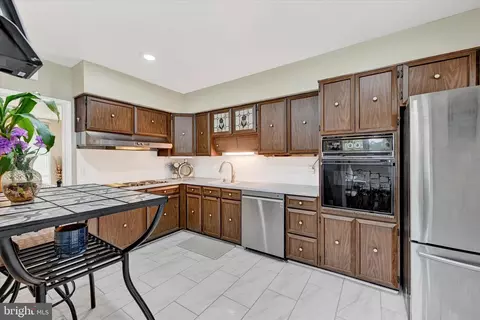 6708 Selkirk Rd, Baltimore, MD 21239 photo 14