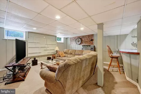 6708 Selkirk Rd, Baltimore, MD 21239 photo 22