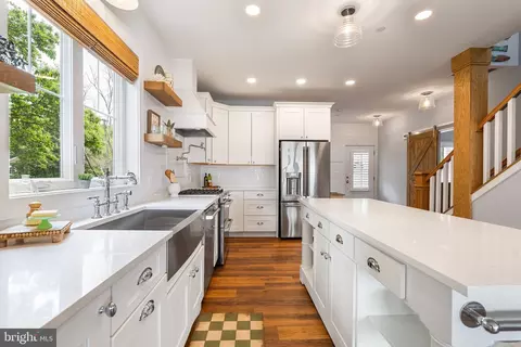 3834 New Section Rd, Middle River, MD 21220 photo 17