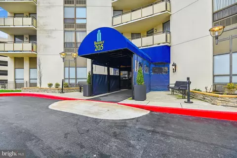205 E Joppa Rd #403, Towson, MD 21286 photo 8