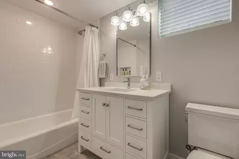 2 Murdock Rd, Baltimore, MD 21212 photo 37