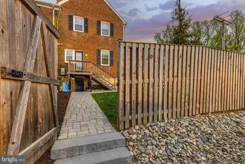 2 Murdock Rd, Baltimore, MD 21212 photo 11