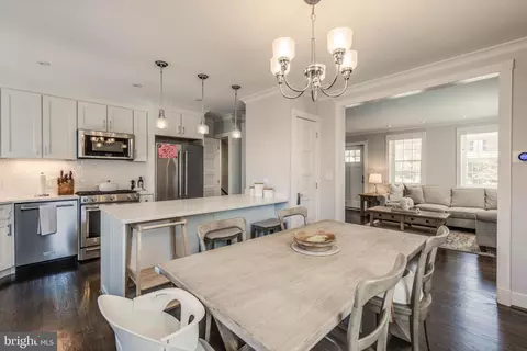 2 Murdock Rd, Baltimore, MD 21212 photo 8