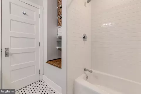 2 Murdock Rd, Baltimore, MD 21212 photo 26