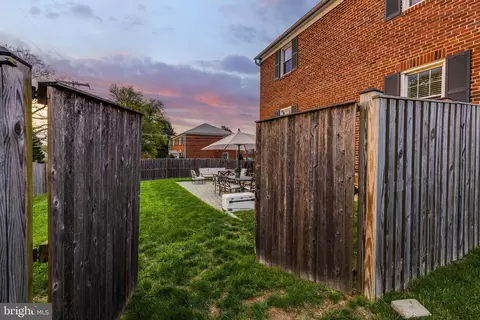 2 Murdock Rd, Baltimore, MD 21212 photo 27