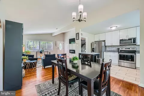 1201 Cobb Rd, Pikesville, MD 21208 photo 8
