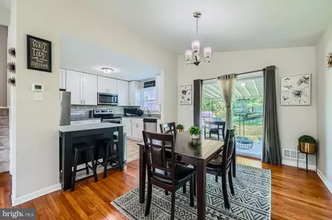 1201 Cobb Rd, Pikesville, MD 21208 photo 7