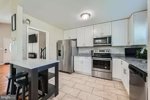 1201 Cobb Rd, Pikesville, MD 21208 photo 9
