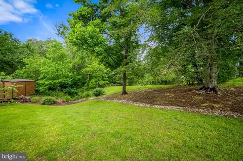 Exterior - 1602 S Rolling Rd, Halethorpe, MD 21227 photo 11 of 15