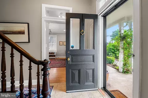 Entry Way - 1602 S Rolling Rd, Halethorpe, MD 21227 photo 1 of 4