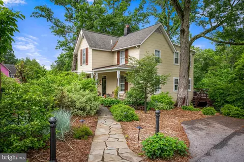 Exterior - 1602 S Rolling Rd, Halethorpe, MD 21227 photo 14 of 15