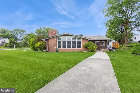 2400 Willow Glen Dr, Baltimore, MD 21209