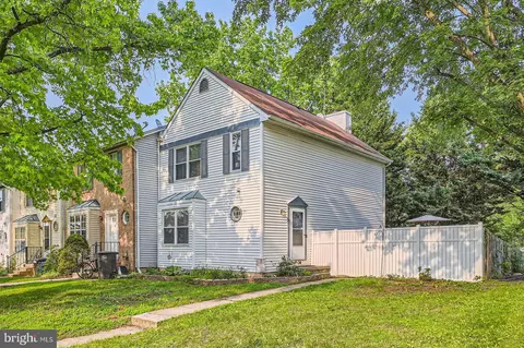 1895 Norhurst Way N, Catonsville, MD 21228