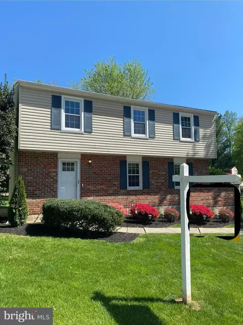 9313 Waltham Woods Rd, Parkville, MD 21234