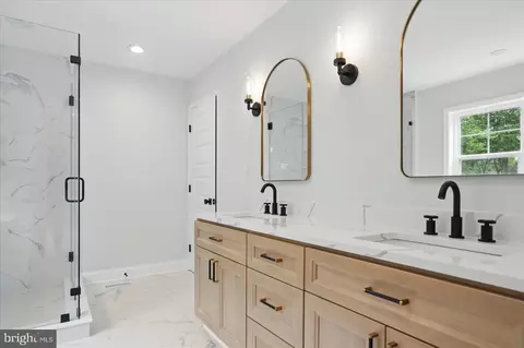 1619 Holly Tree Rd, Middle River, MD 21220 photo 32