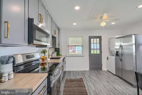 112 Dihedral Dr, Middle River, MD 21220 photo 17