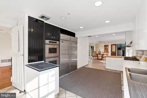 Kitchen - 4006 Stewart Rd, Stevenson, MD 21153 photo 1 of 6