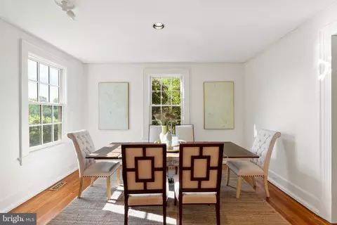 Dining - 4006 Stewart Rd, Stevenson, MD 21153 photo 4 of 8