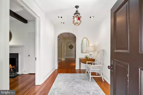 Entry Way - 4006 Stewart Rd, Stevenson, MD 21153 photo 2 of 15