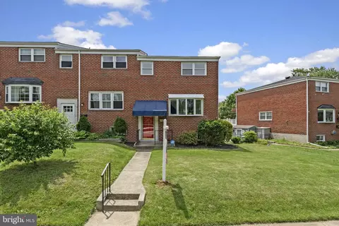 1013 Regina Dr, Halethorpe, MD 21227